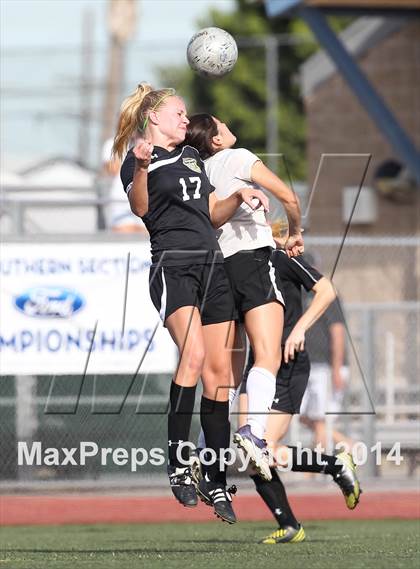 Thumbnail 2 in Citrus Valley vs. Pacifica (CIF SS D6 Final) photogallery.