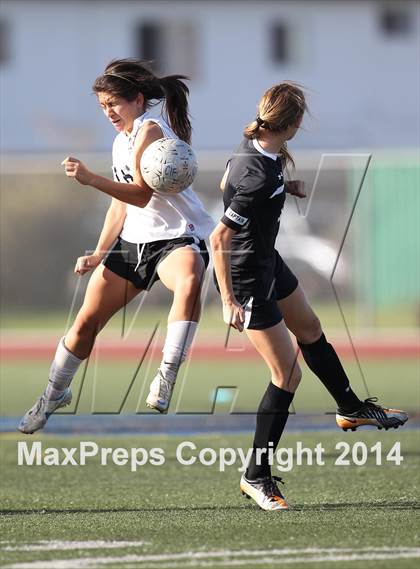 Thumbnail 3 in Citrus Valley vs. Pacifica (CIF SS D6 Final) photogallery.