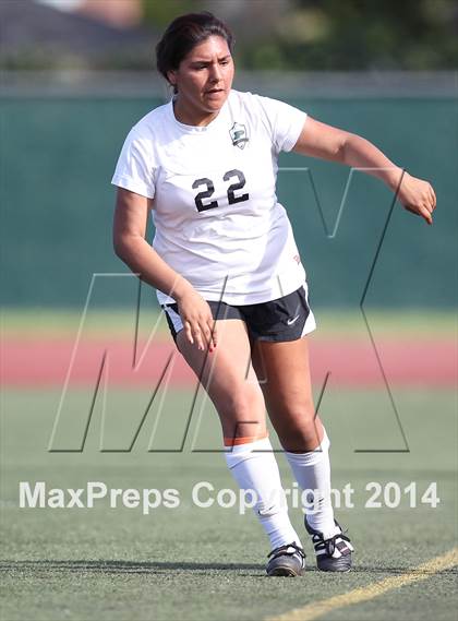 Thumbnail 2 in Citrus Valley vs. Pacifica (CIF SS D6 Final) photogallery.