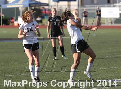 Thumbnail 3 in Citrus Valley vs. Pacifica (CIF SS D6 Final) photogallery.