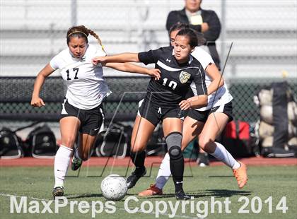 Thumbnail 2 in Citrus Valley vs. Pacifica (CIF SS D6 Final) photogallery.