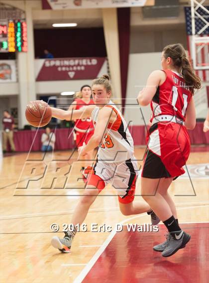 Thumbnail 3 in Hoosac Valley vs. South Hadley (Spalding Hoophall Classic) photogallery.