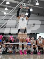 Photo from the gallery "Klein Oak vs Shadow Creek (Legends Invitational)"