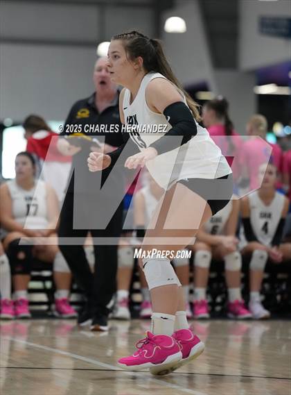 Thumbnail 2 in Klein Oak vs Shadow Creek (Legends Invitational) photogallery.
