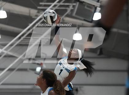 Thumbnail 2 in Klein Oak vs Shadow Creek (Legends Invitational) photogallery.