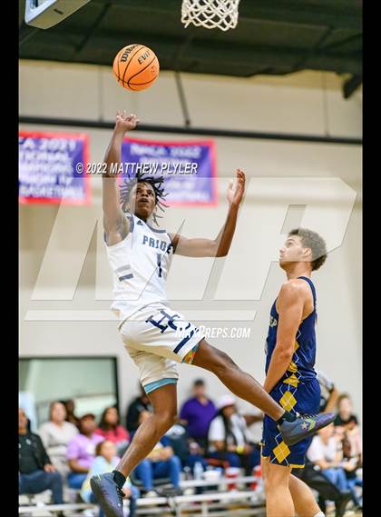 Thumbnail 2 in Henderson Collegiate vs. Wayne Preparatory Academy (Isaac Levy Veterans Day Tournament) photogallery.