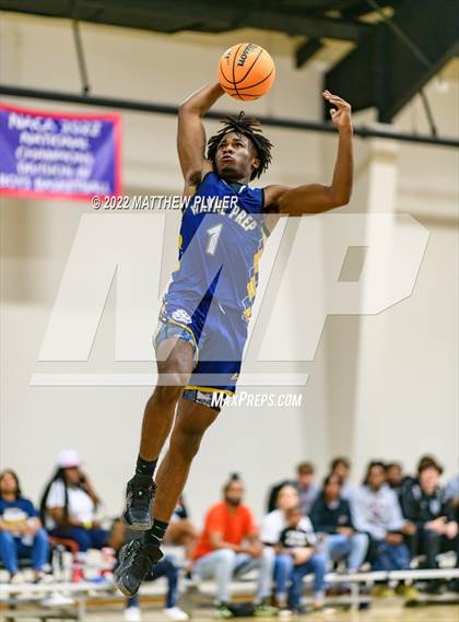 Thumbnail 1 in Henderson Collegiate vs. Wayne Preparatory Academy (Isaac Levy Veterans Day Tournament) photogallery.