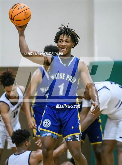 Thumbnail 3 in Henderson Collegiate vs. Wayne Preparatory Academy (Isaac Levy Veterans Day Tournament) photogallery.