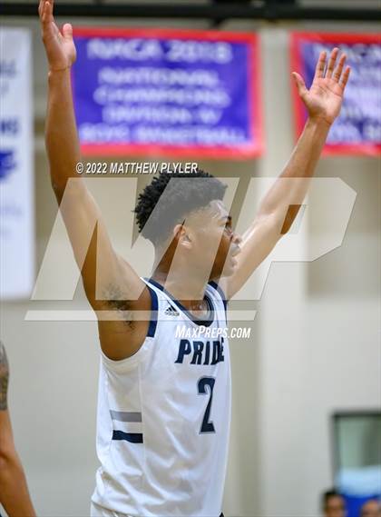 Thumbnail 3 in Henderson Collegiate vs. Wayne Preparatory Academy (Isaac Levy Veterans Day Tournament) photogallery.