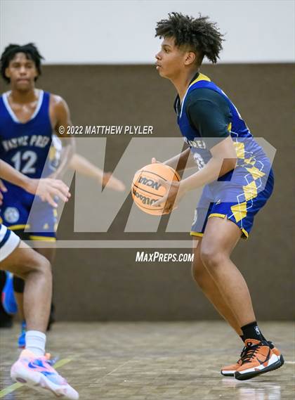Thumbnail 3 in Henderson Collegiate vs. Wayne Preparatory Academy (Isaac Levy Veterans Day Tournament) photogallery.