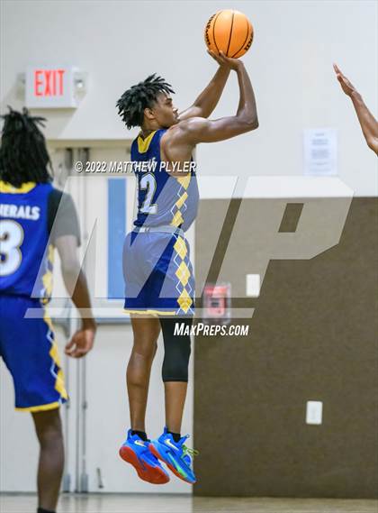Thumbnail 3 in Henderson Collegiate vs. Wayne Preparatory Academy (Isaac Levy Veterans Day Tournament) photogallery.