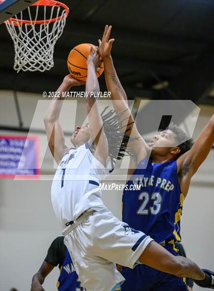 Thumbnail 2 in Henderson Collegiate vs. Wayne Preparatory Academy (Isaac Levy Veterans Day Tournament) photogallery.
