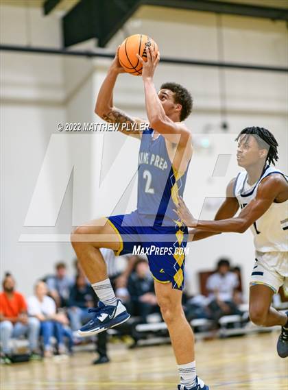 Thumbnail 1 in Henderson Collegiate vs. Wayne Preparatory Academy (Isaac Levy Veterans Day Tournament) photogallery.