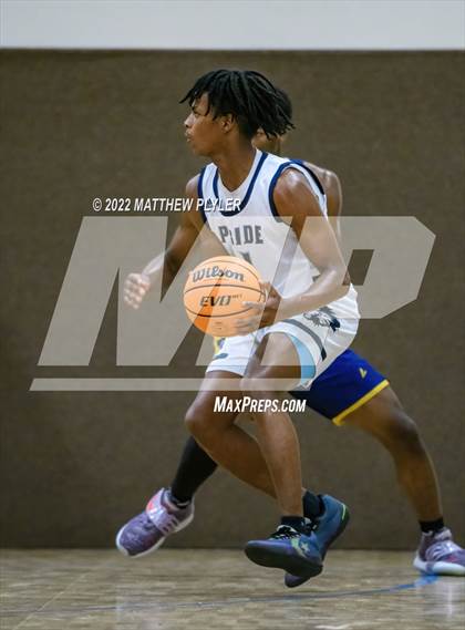 Thumbnail 2 in Henderson Collegiate vs. Wayne Preparatory Academy (Isaac Levy Veterans Day Tournament) photogallery.
