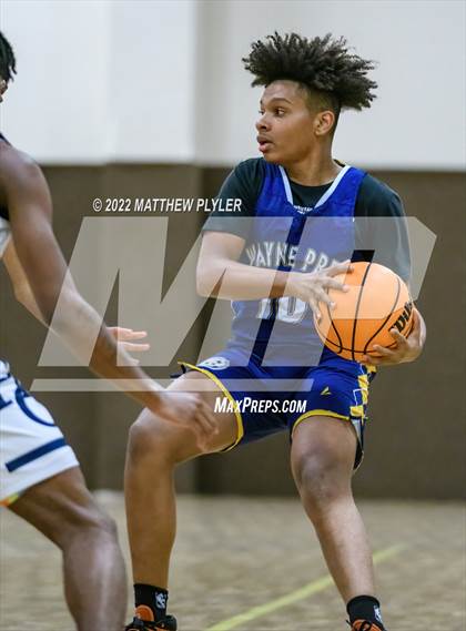 Thumbnail 1 in Henderson Collegiate vs. Wayne Preparatory Academy (Isaac Levy Veterans Day Tournament) photogallery.
