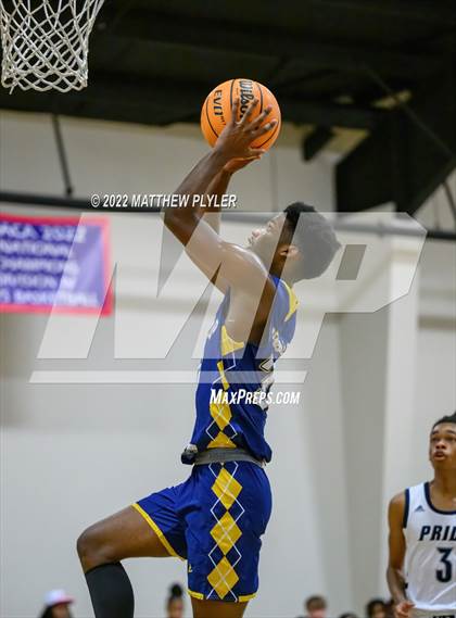 Thumbnail 3 in Henderson Collegiate vs. Wayne Preparatory Academy (Isaac Levy Veterans Day Tournament) photogallery.