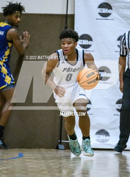 Thumbnail 3 in Henderson Collegiate vs. Wayne Preparatory Academy (Isaac Levy Veterans Day Tournament) photogallery.