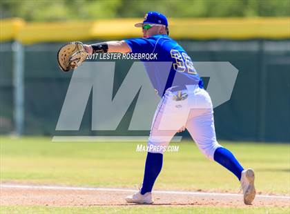 Thumbnail 3 in Bruni vs. D'Hanis (UIL 1A Regional Playoffs) photogallery.