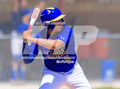 Thumbnail 3 in Bruni vs. D'Hanis (UIL 1A Regional Playoffs) photogallery.