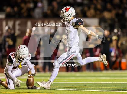 Thumbnail 2 in Bishop Diego @ Oaks Christian photogallery.