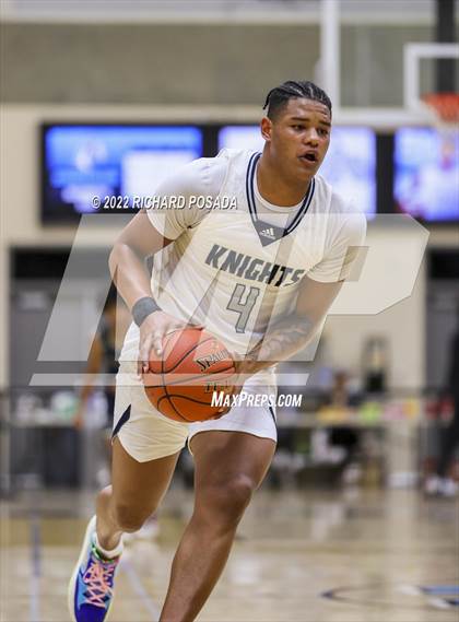 Thumbnail 3 in Bullard vs. Birmingham photogallery.