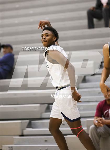 Thumbnail 2 in Bullard vs. Birmingham photogallery.