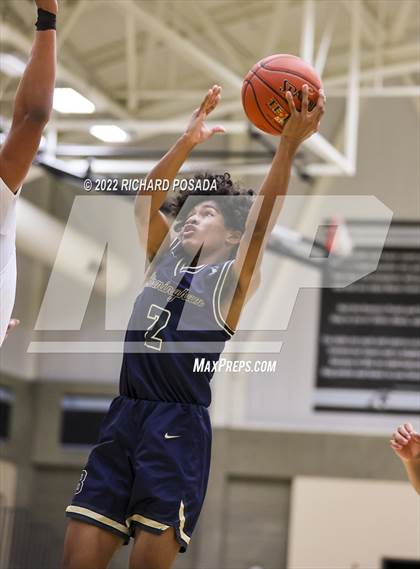 Thumbnail 3 in Bullard vs. Birmingham photogallery.