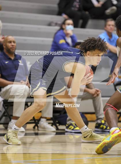Thumbnail 2 in Bullard vs. Birmingham photogallery.