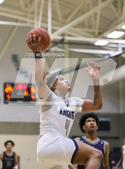 Thumbnail 2 in Bullard vs. Birmingham photogallery.