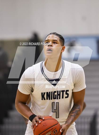 Thumbnail 2 in Bullard vs. Birmingham photogallery.