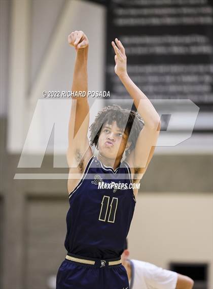 Thumbnail 2 in Bullard vs. Birmingham photogallery.