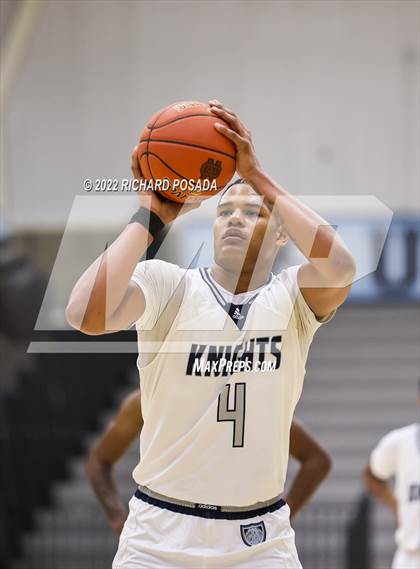 Thumbnail 3 in Bullard vs. Birmingham photogallery.