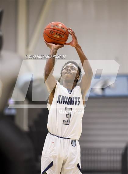 Thumbnail 2 in Bullard vs. Birmingham photogallery.