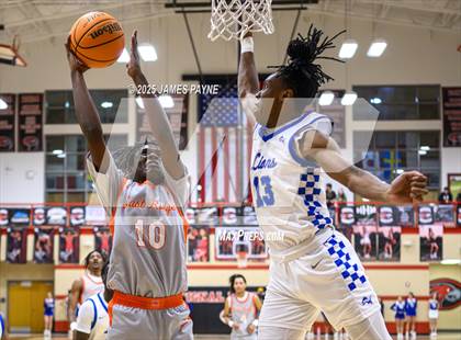 Thumbnail 3 in Red Bank vs. East Ridge (TSSAA 3A District 6 Final) photogallery.