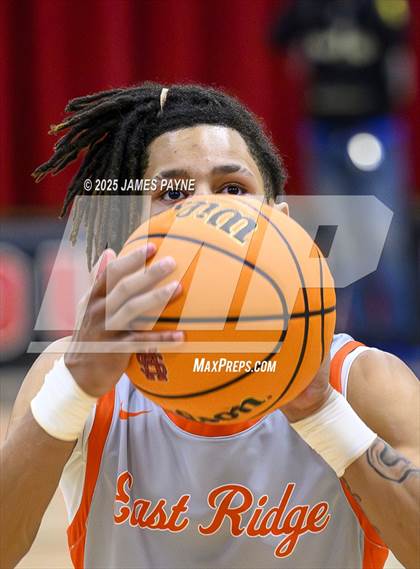 Thumbnail 2 in Red Bank vs. East Ridge (TSSAA 3A District 6 Final) photogallery.