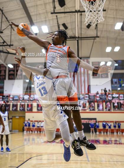 Thumbnail 3 in Red Bank vs. East Ridge (TSSAA 3A District 6 Final) photogallery.