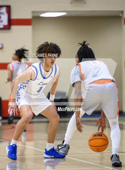 Thumbnail 3 in Red Bank vs. East Ridge (TSSAA 3A District 6 Final) photogallery.