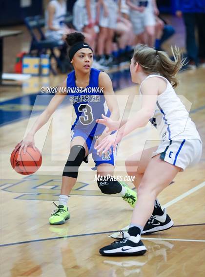 Thumbnail 2 in Utica Eisenhower vs. Rochester (MHSAA District Final) photogallery.