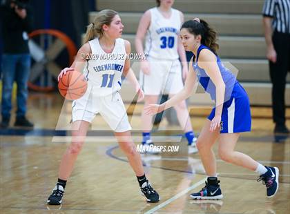 Thumbnail 1 in Utica Eisenhower vs. Rochester (MHSAA District Final) photogallery.