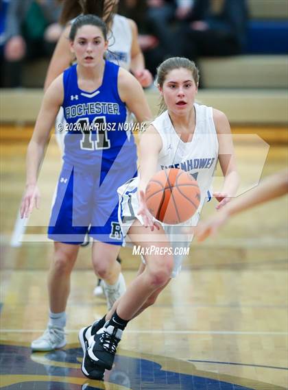 Thumbnail 2 in Utica Eisenhower vs. Rochester (MHSAA District Final) photogallery.