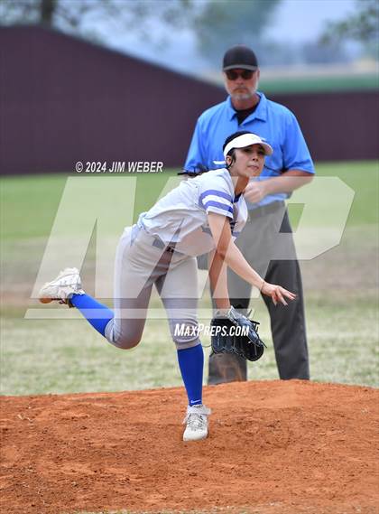 Thumbnail 2 in Braggs @ Webbers Falls (Game 2) photogallery.