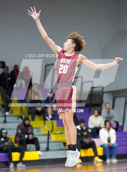 Thumbnail 3 in Evangelical Christian @ DeSoto Central photogallery.