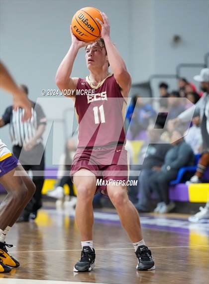 Thumbnail 1 in Evangelical Christian @ DeSoto Central photogallery.
