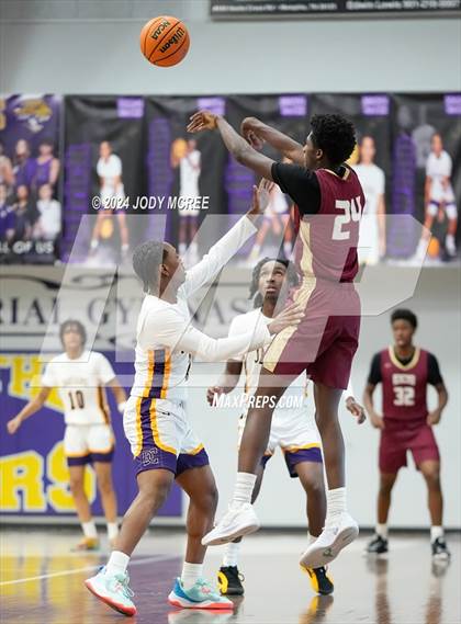 Thumbnail 1 in Evangelical Christian @ DeSoto Central photogallery.