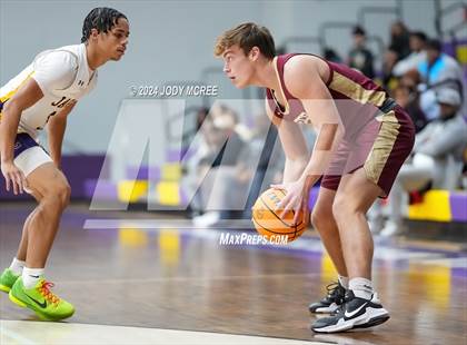 Thumbnail 2 in Evangelical Christian @ DeSoto Central photogallery.