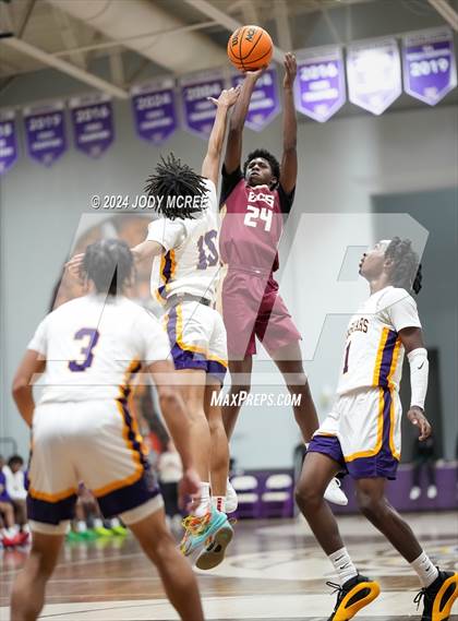 Thumbnail 3 in Evangelical Christian @ DeSoto Central photogallery.