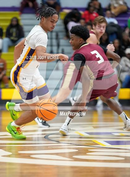 Thumbnail 2 in Evangelical Christian @ DeSoto Central photogallery.