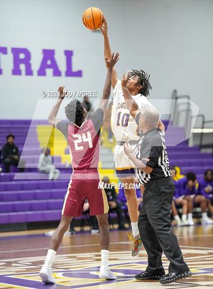 Thumbnail 3 in Evangelical Christian @ DeSoto Central photogallery.