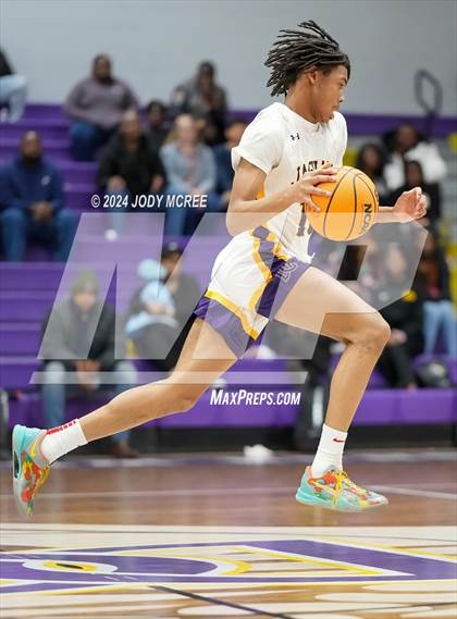 Thumbnail 3 in Evangelical Christian @ DeSoto Central photogallery.