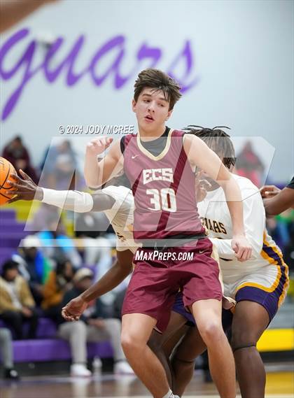 Thumbnail 3 in Evangelical Christian @ DeSoto Central photogallery.